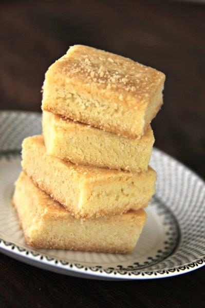 Ready to eat - Easy Holiday Shortbread Sure to Please www.compassandfork.com