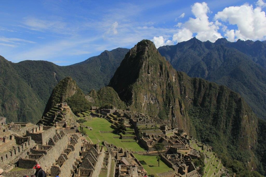 How to Make the Most of 2-3 Weeks in Peru Machu Picchu www.compassandfork.com