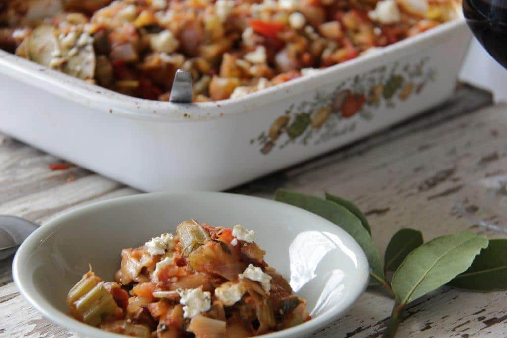 12 of the Most Popular Vegetarian Recipes from Around the World Gigantes Plaki | Greece www.compassandfork.com