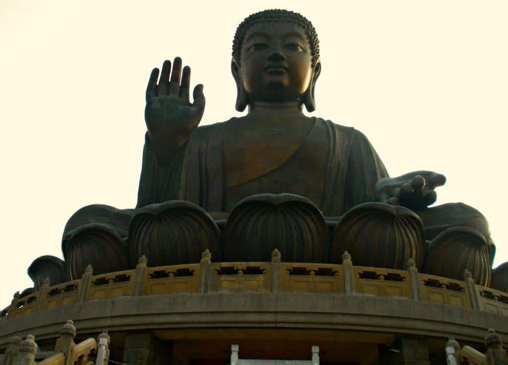 Hong Kong What you need to Know for the Best Time Big Buddha Savvy Globetrotter www.compassandfork.com