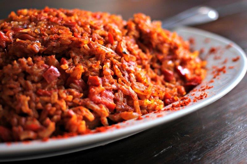 How to Impress with Easy Southern Red Rice www.compassandfork.com