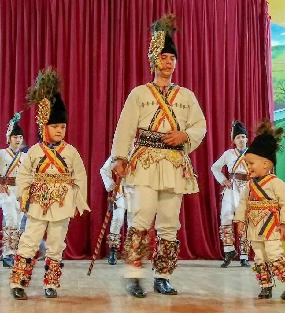 Traditional Romanian Dancing