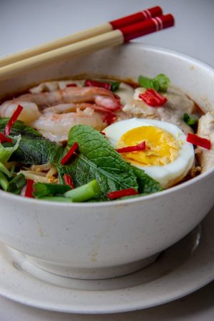 Why This Simple Prawn Laksa Recipe is the Best www.compassandfork.com