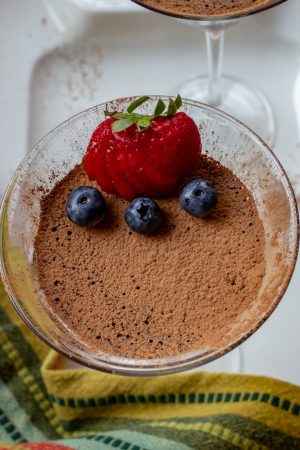 How You Can Make Quick Easy French Chocolate Mousse www.compassandfork.com